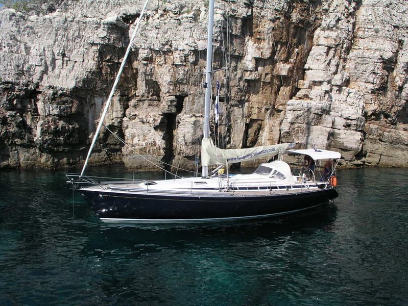 FIU off Lokrum